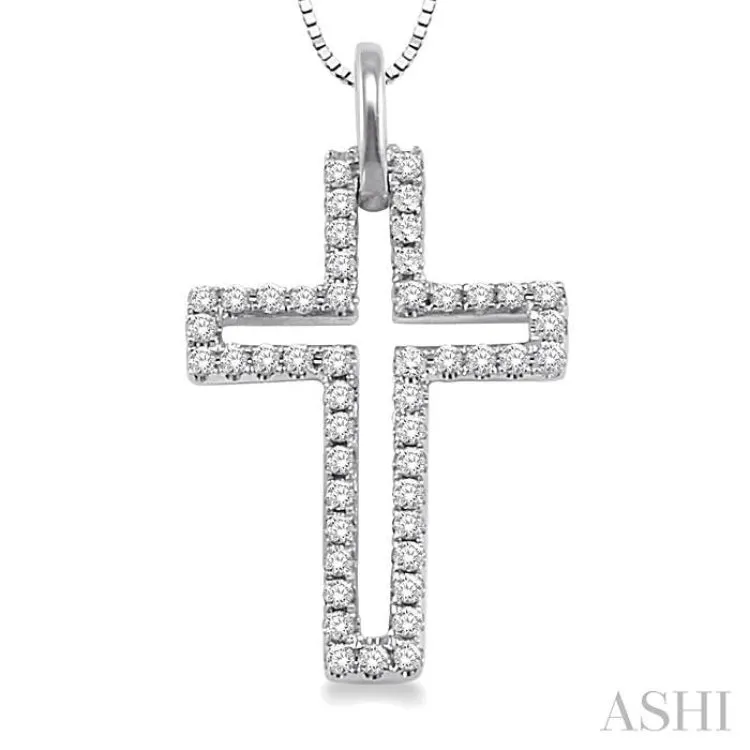 1/4 Ctw Round Cut Diamond Cross Pendant in 14K White Gold with Chain