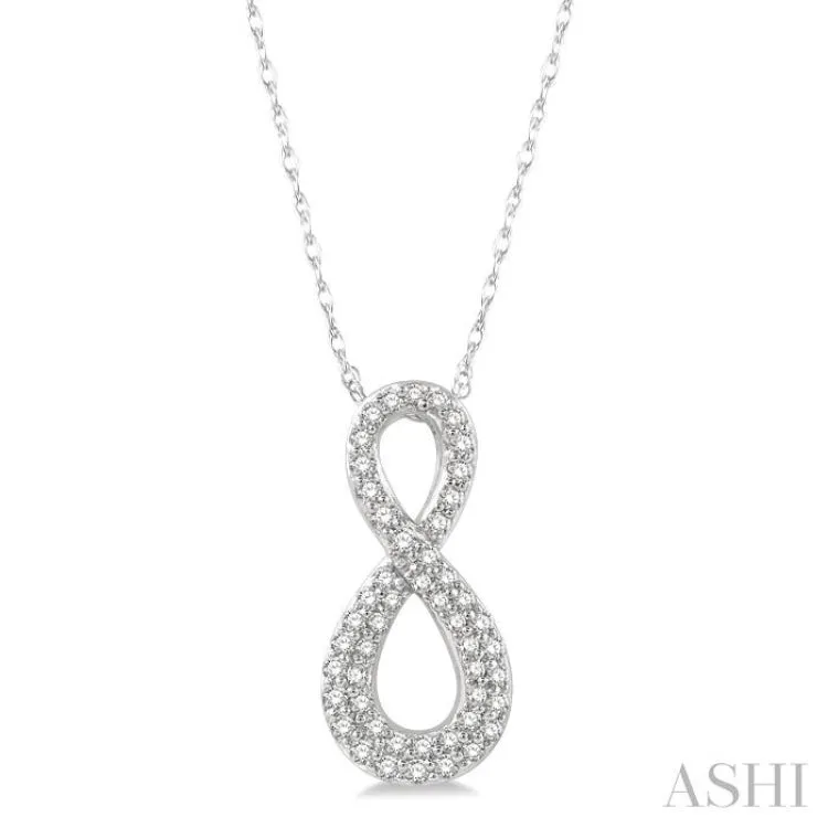 1/4 Ctw Round Cut Diamond Infinity Pendant With Chain in 14K White Gold