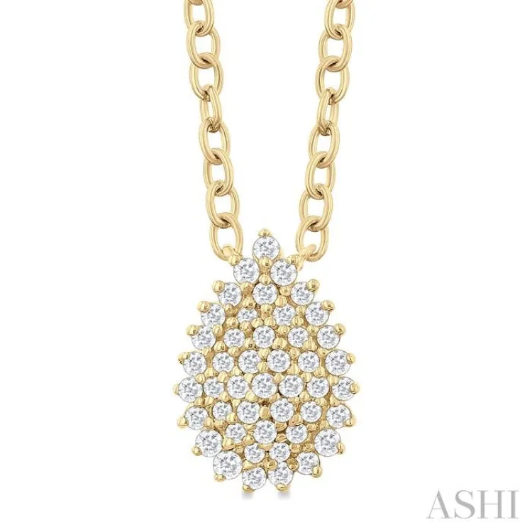 1/6 Ctw Petite Pear Shape Round Cut Diamond Cluster Fashion Pendant With Chain in 10K Yellow Gold