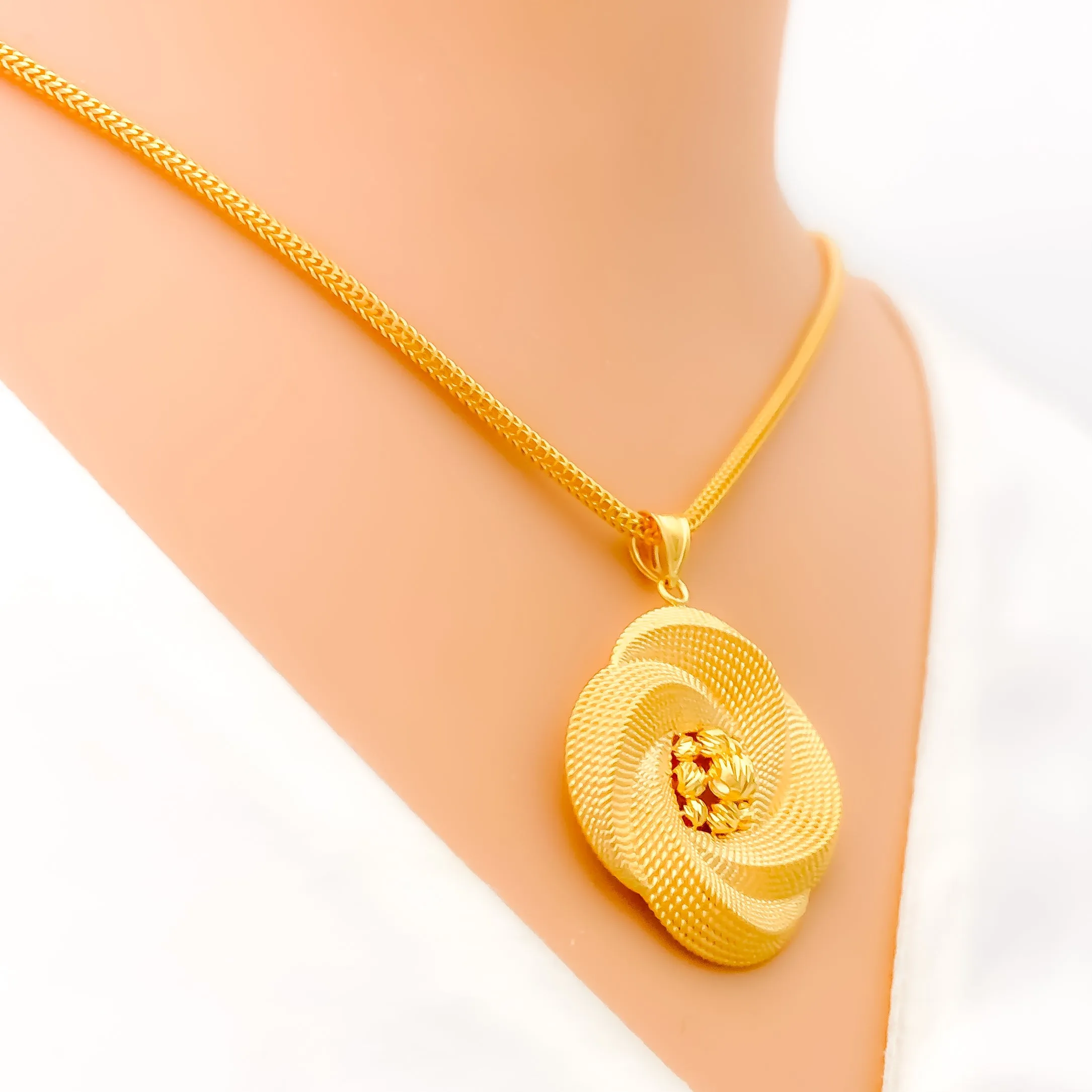 Beautiful Ethereal 22k Gold Pendant