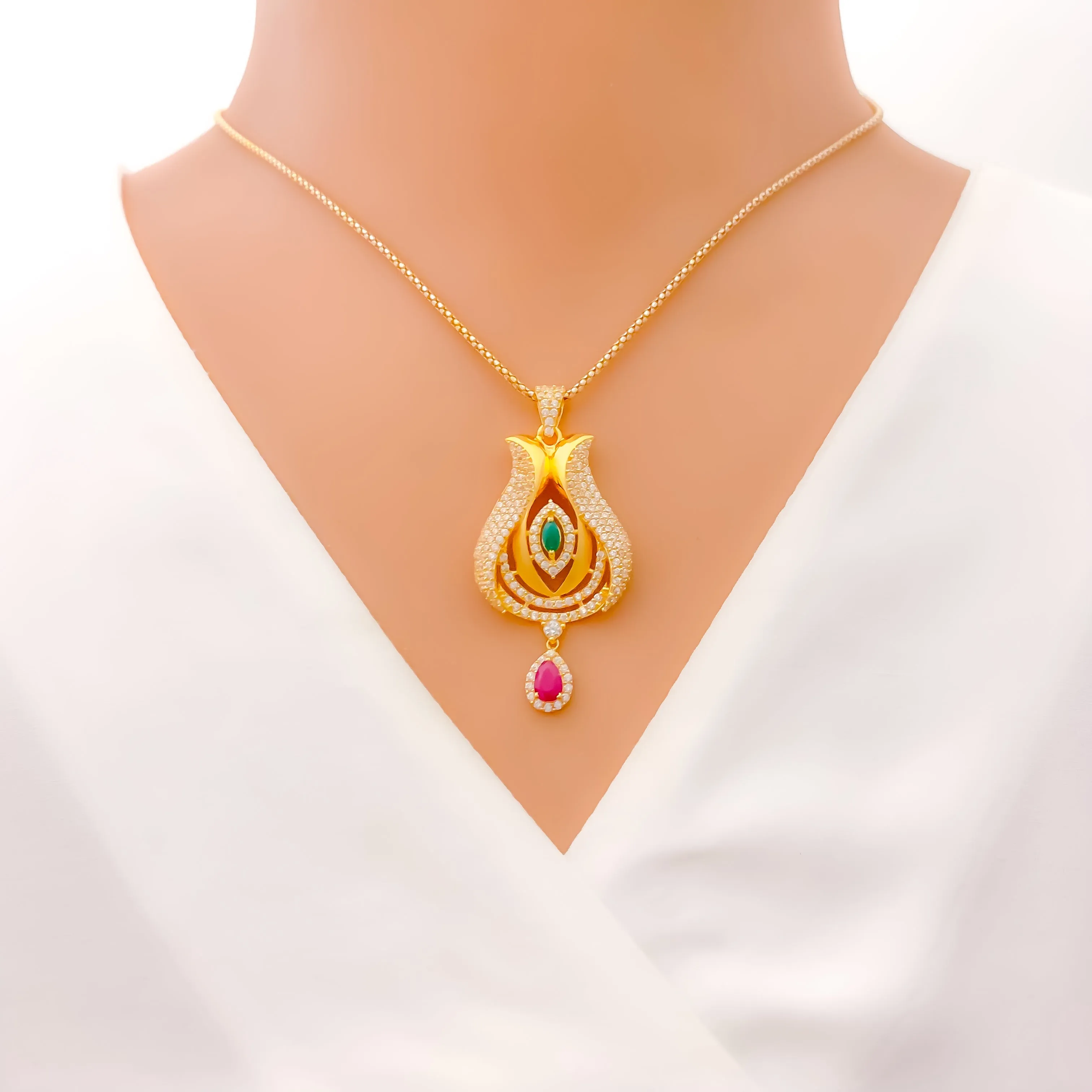 Blooming Sparkling 22k Gold CZ Pendant