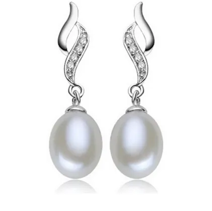 Elegant Pearl Drop Earrings