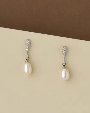 Elegant Real Pearl Hang Earring