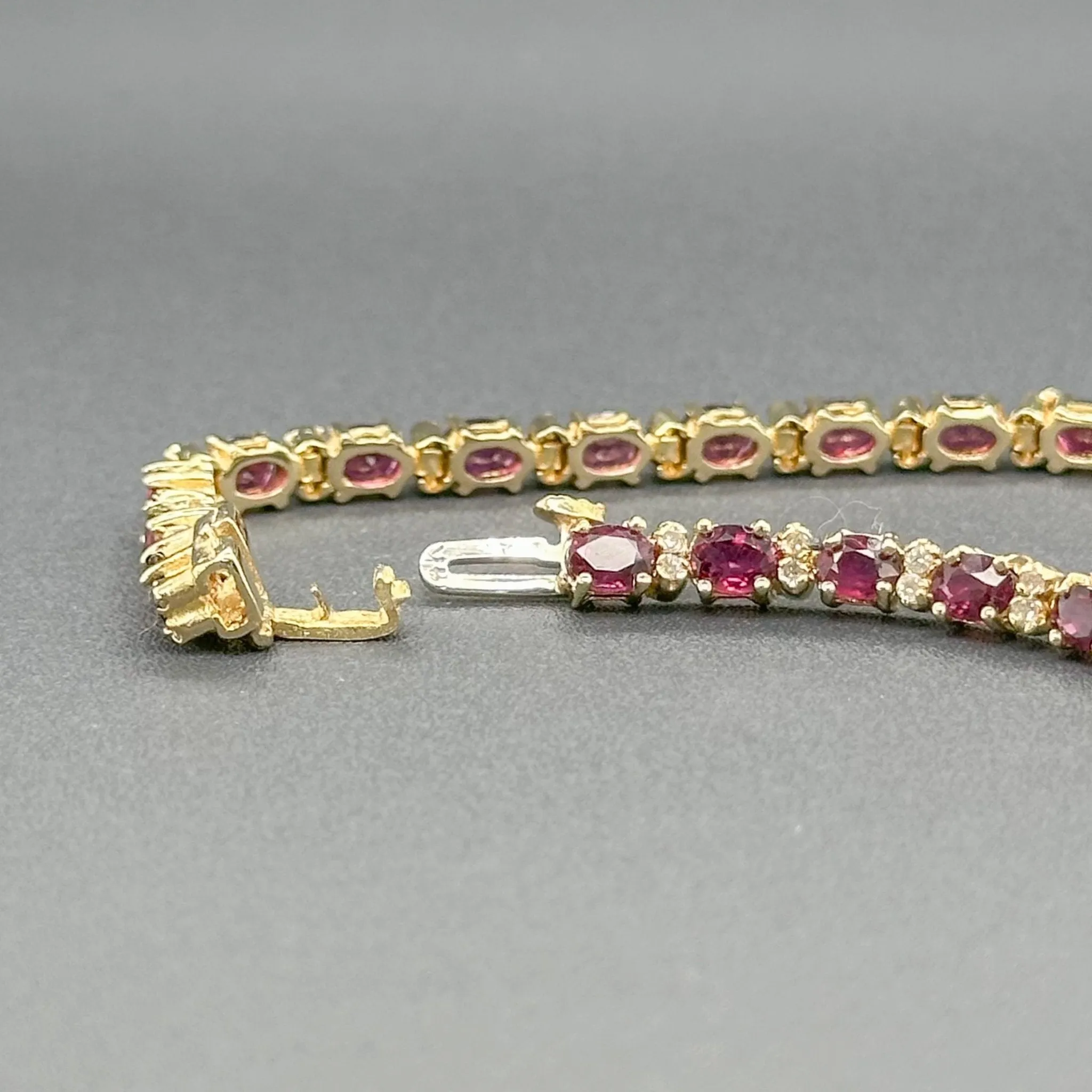 Estate 14K Y Gold 7.00ctw Ruby & 0.49ctw H/SI2-I1 Diamond Bracelet