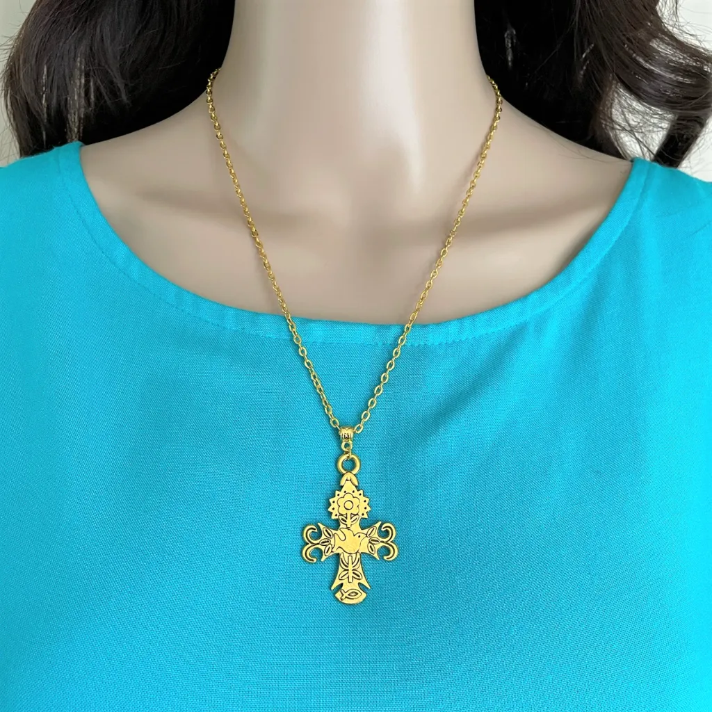 Large Gold Cross Chain