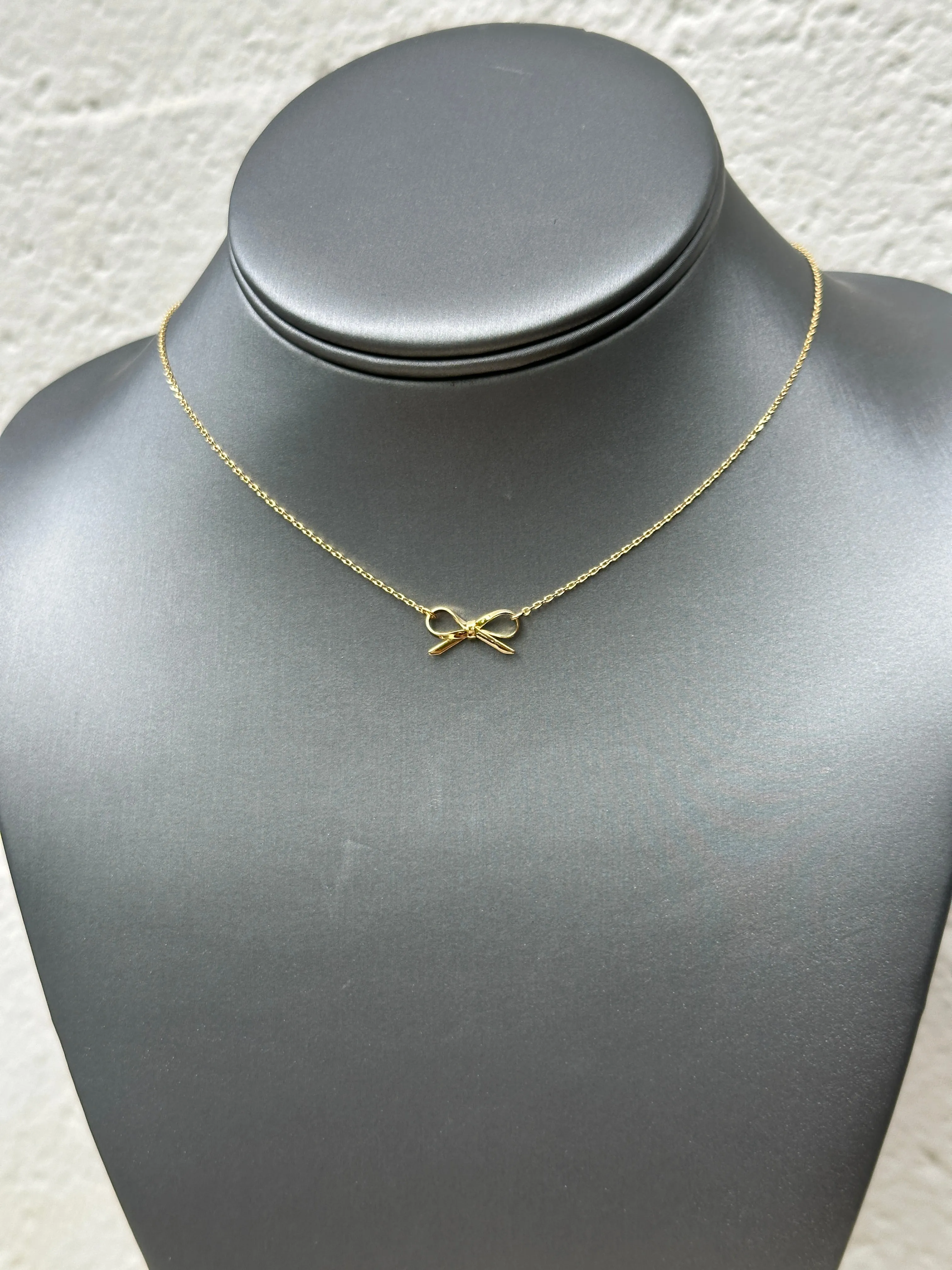 Ribbon Bow Pendant Necklace