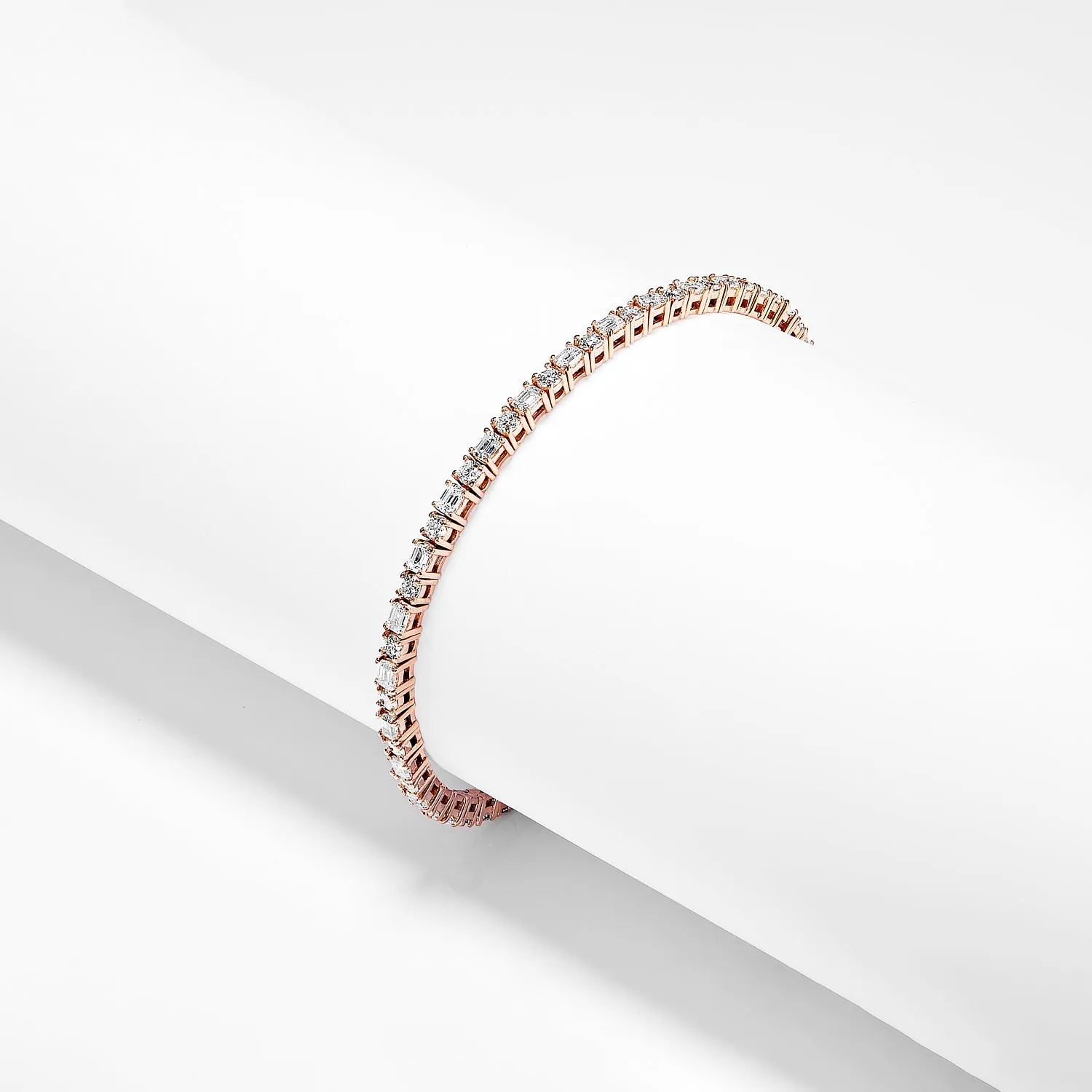 Selena 5 Carats Emerald & Round Brilliant Diamond Tennis Bracelet in 14k Rose Gold 2 Pointers Each Stone