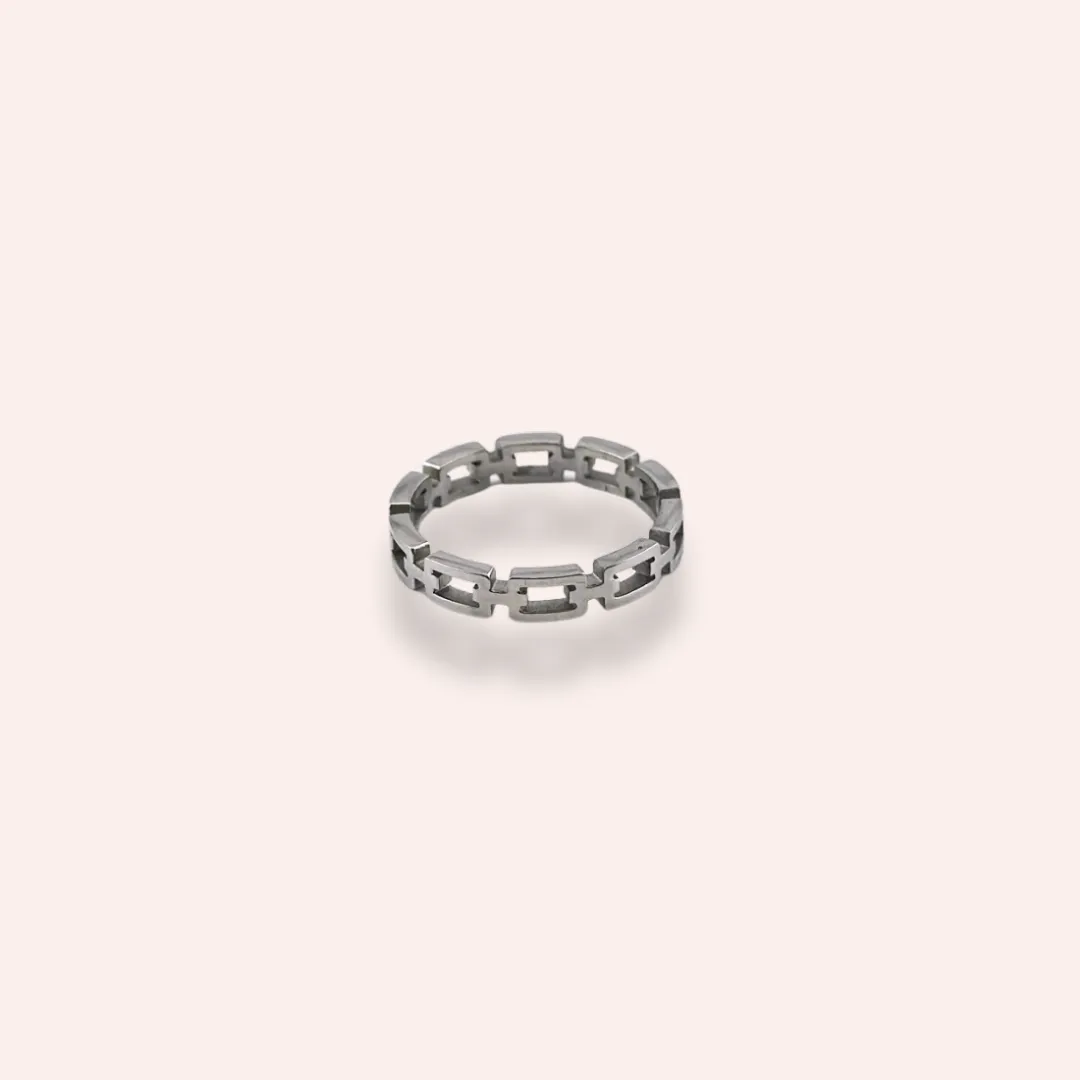 Silver Shackle Ring