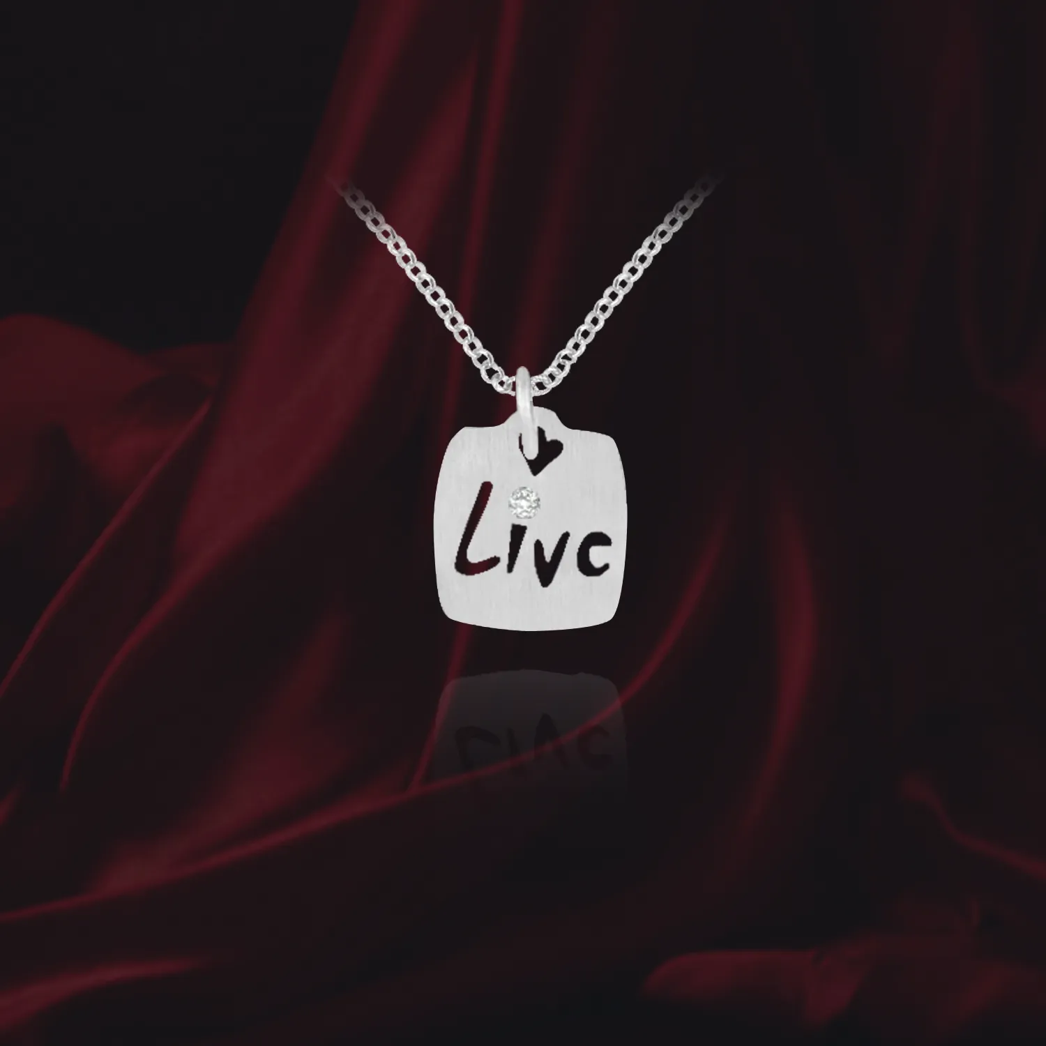 Sparkling "Live" Pendant